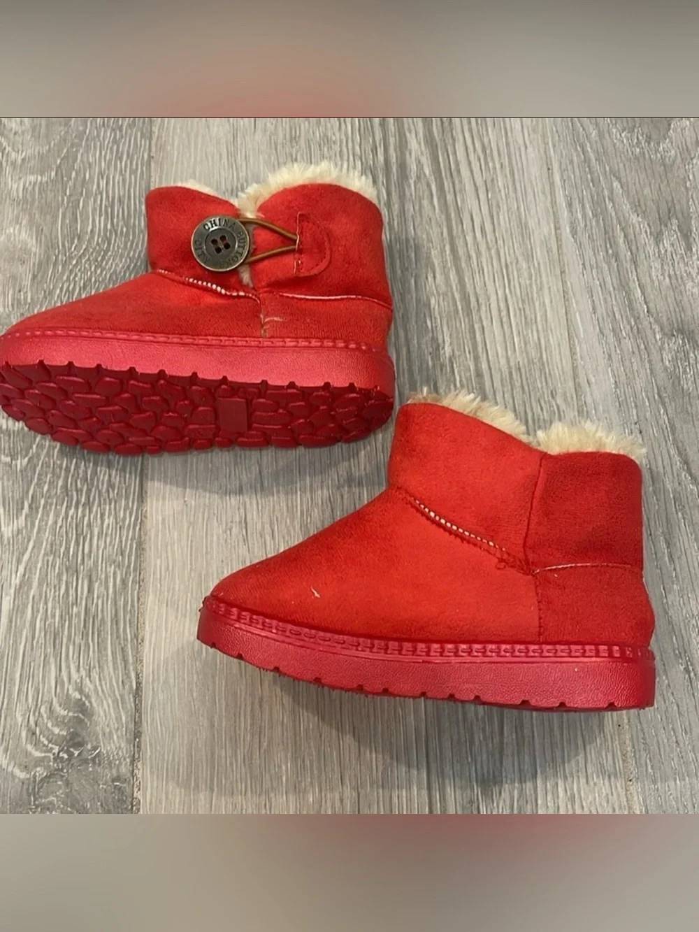 China Buttons City Toddler Girls Boots, Red, Fleece Lined Size 26